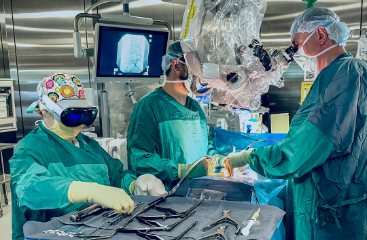 A Sarasota Memorial surgeon uses two cutting-edge technologies to perform the first heart procedure in history. A Sarasota Memorial surgeon uses two cutting-edge technologies to perform the first heart procedure in history.
